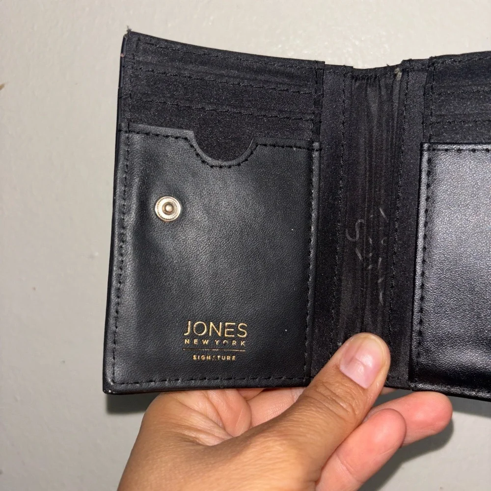 Jones New York Black Bi-Fold Wallet - Picture 5 of 5